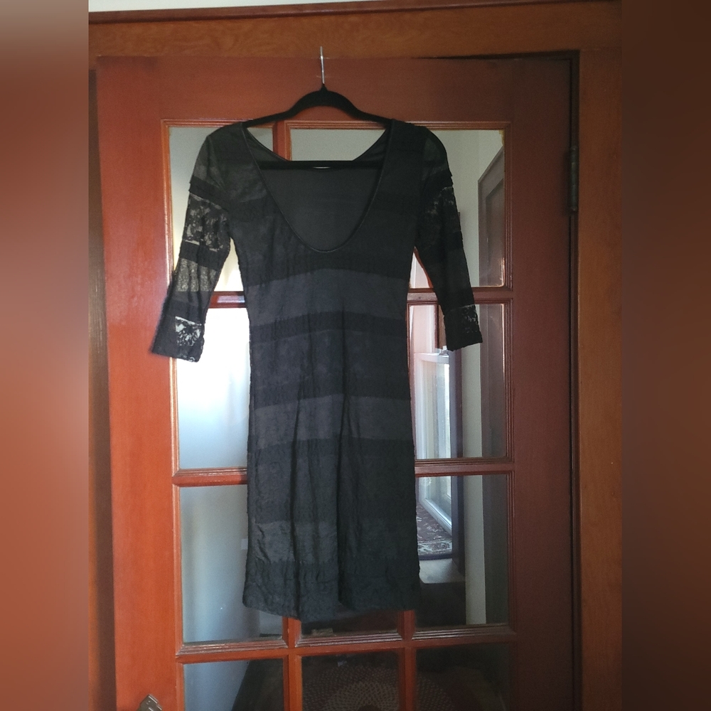 ✨️SOLD✨️ ARDENE | Medium Little Black Dress Lace Goth Holiday Cocktail - Picture 3 of 4